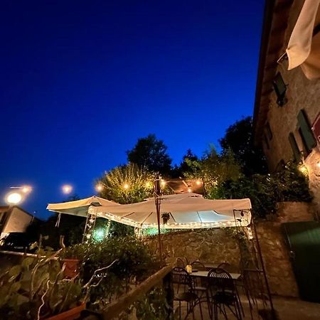 Hotel Locanda Dei Fienili Del Campiaro Grizzana Exterior foto