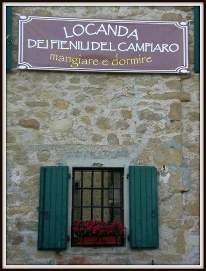 Hotel Locanda Dei Fienili Del Campiaro Grizzana Exterior foto