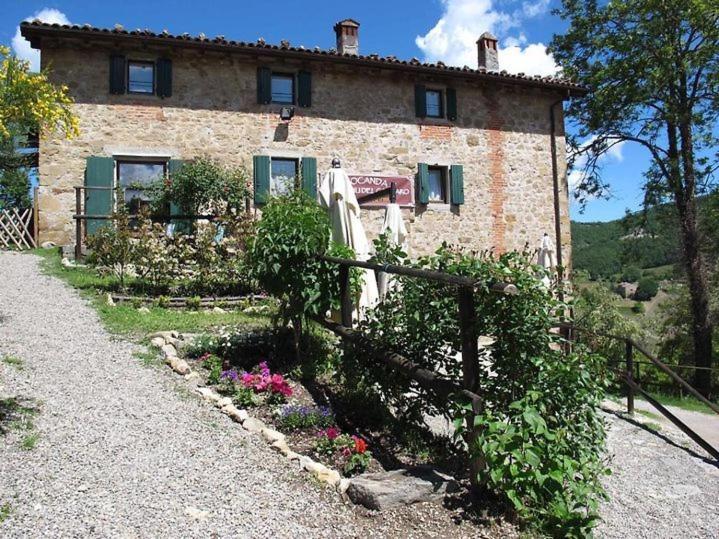 Hotel Locanda Dei Fienili Del Campiaro Grizzana Exterior foto