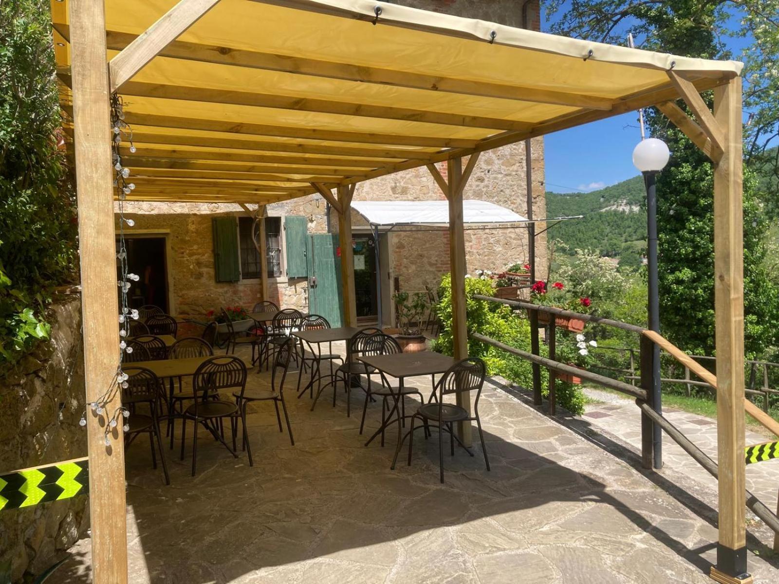 Hotel Locanda Dei Fienili Del Campiaro Grizzana Exterior foto