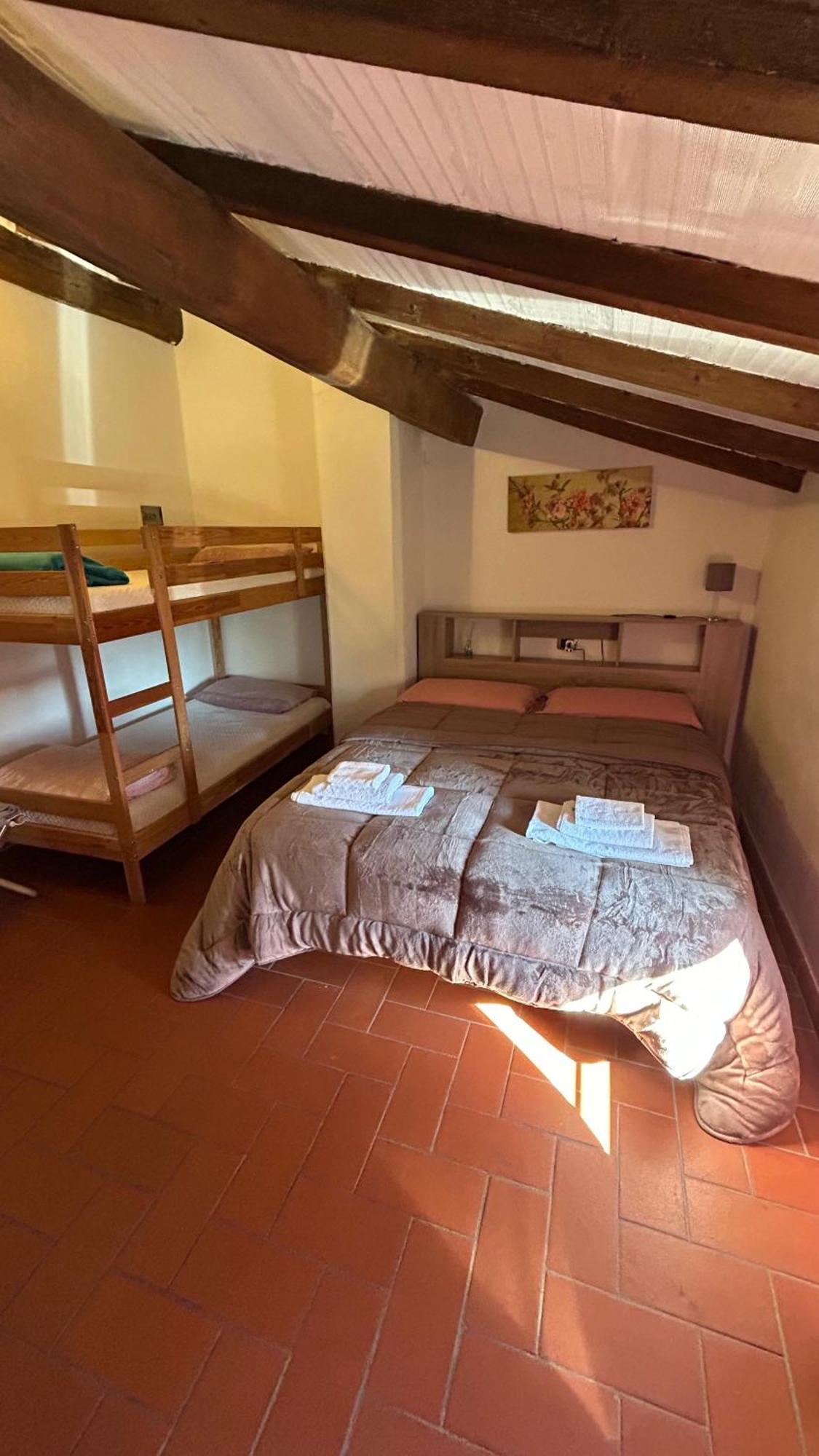 Hotel Locanda Dei Fienili Del Campiaro Grizzana Exterior foto